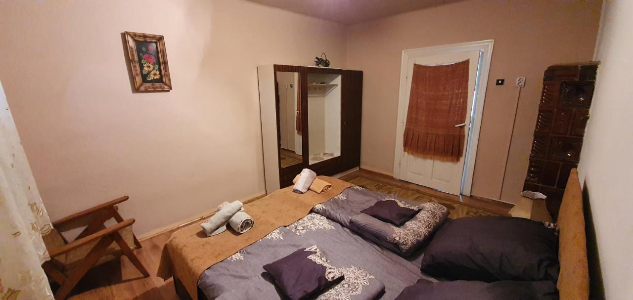 TărcaiaBalla House住宿加早餐旅馆 外观 照片
