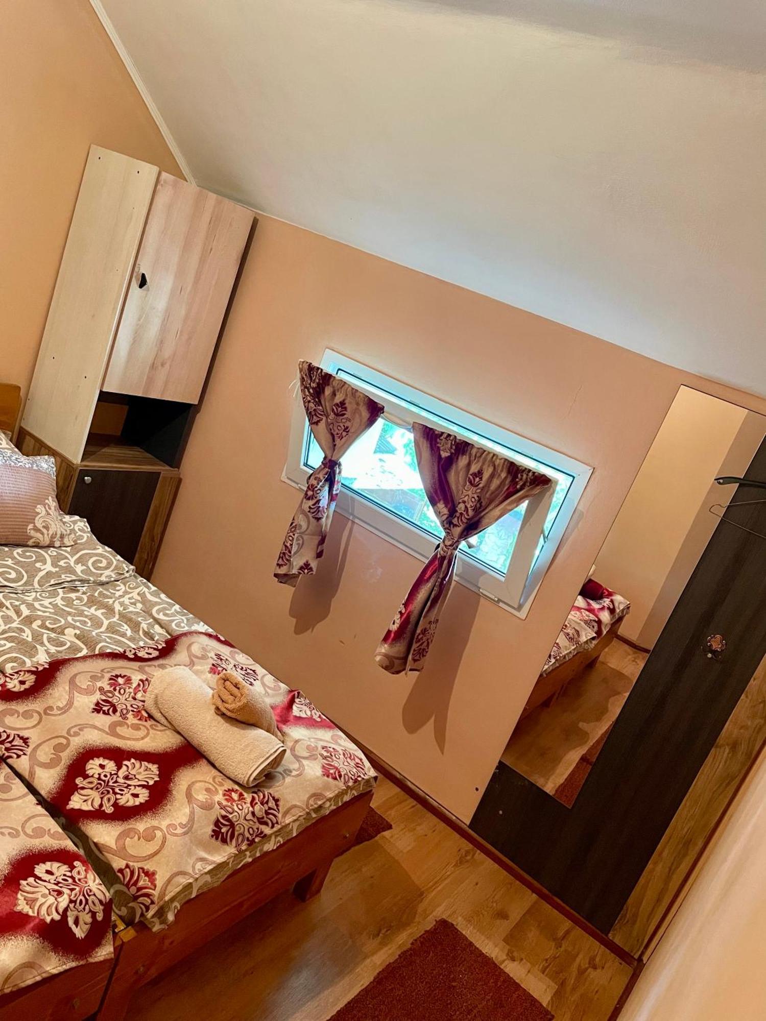 TărcaiaBalla House住宿加早餐旅馆 外观 照片