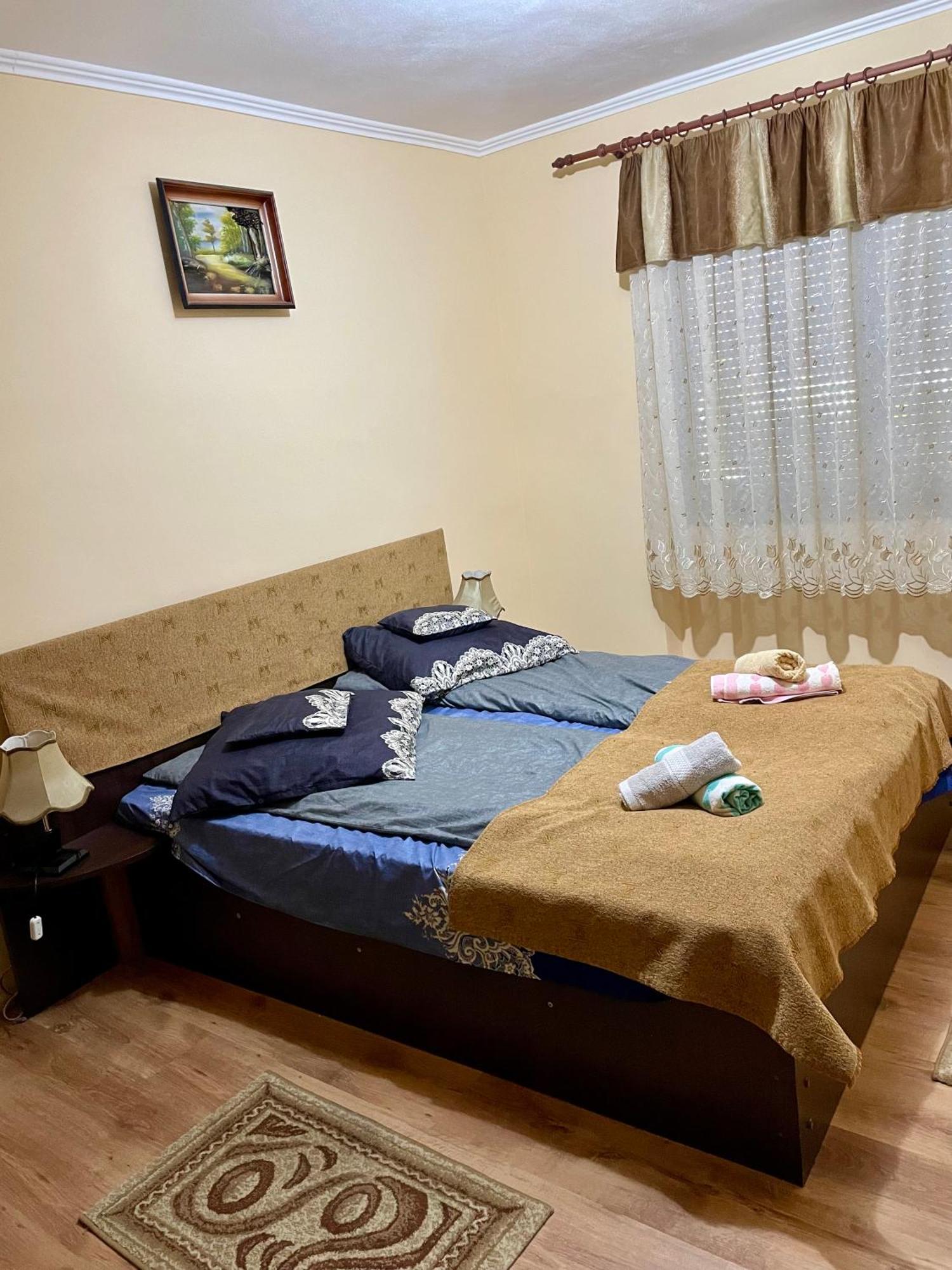 TărcaiaBalla House住宿加早餐旅馆 外观 照片